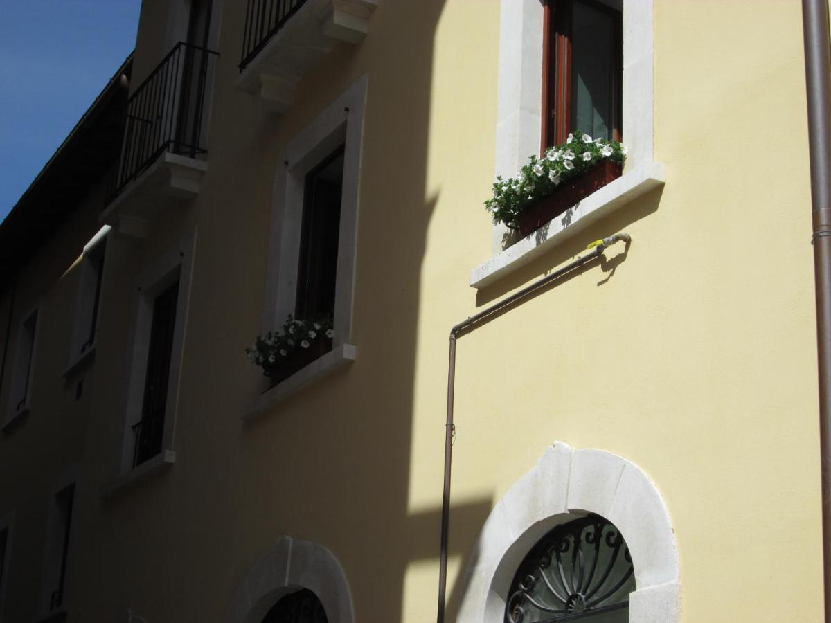 B&B Regina Margherita LʼAquila Exteriér fotografie