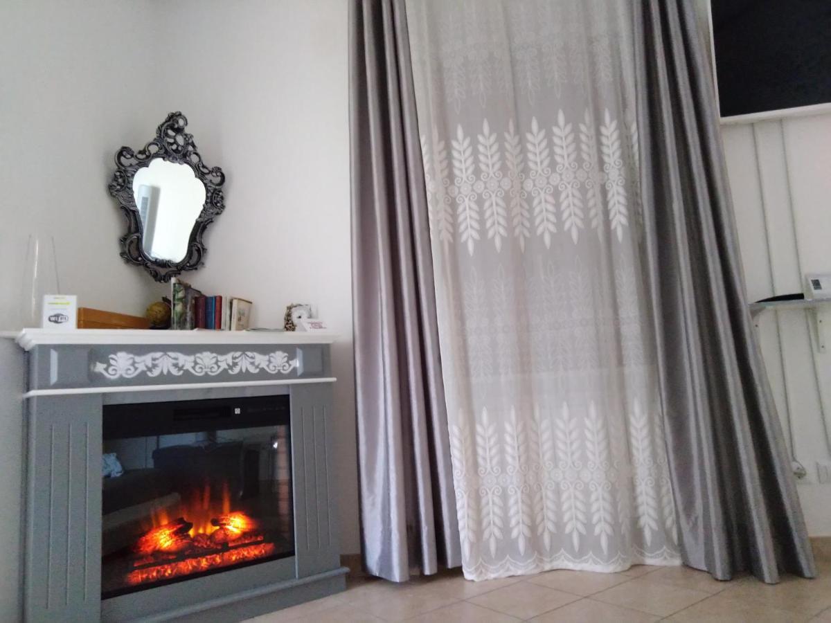 B&B Regina Margherita LʼAquila Exteriér fotografie